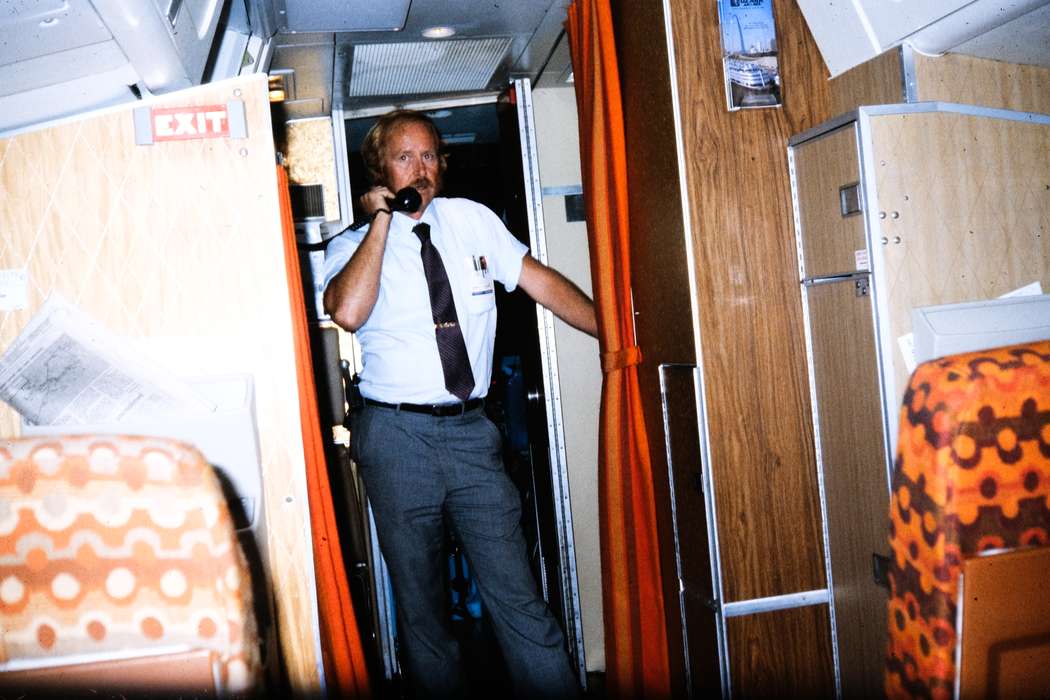 airplane, IA, Coon Rapids, plane, Travel, history, Iowa, ia, historic, school trip, Photos, flight attendant, missouri trip, United States, Coon Rapids Enterprise