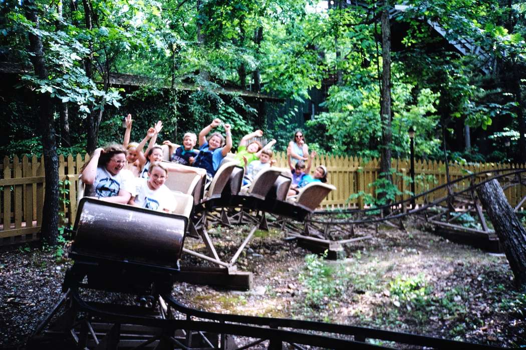 ia, Iowa, Motorized Vehicles, Coon Rapids Enterprise, Children, United States, second grade missouri trip, Schools and Education, history, amusement park, Photos, historic, missouri trip, roller coaster, Fairs and Festivals, amusement park ride, MO, school trip