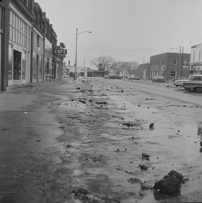 ice, Iowa, IA, United States, Photos, historic, Motorized Vehicles, Coon Rapids, history, Winter, Main Streets & Town Squares, ia, Coon Rapids Enterprise, road, cafe