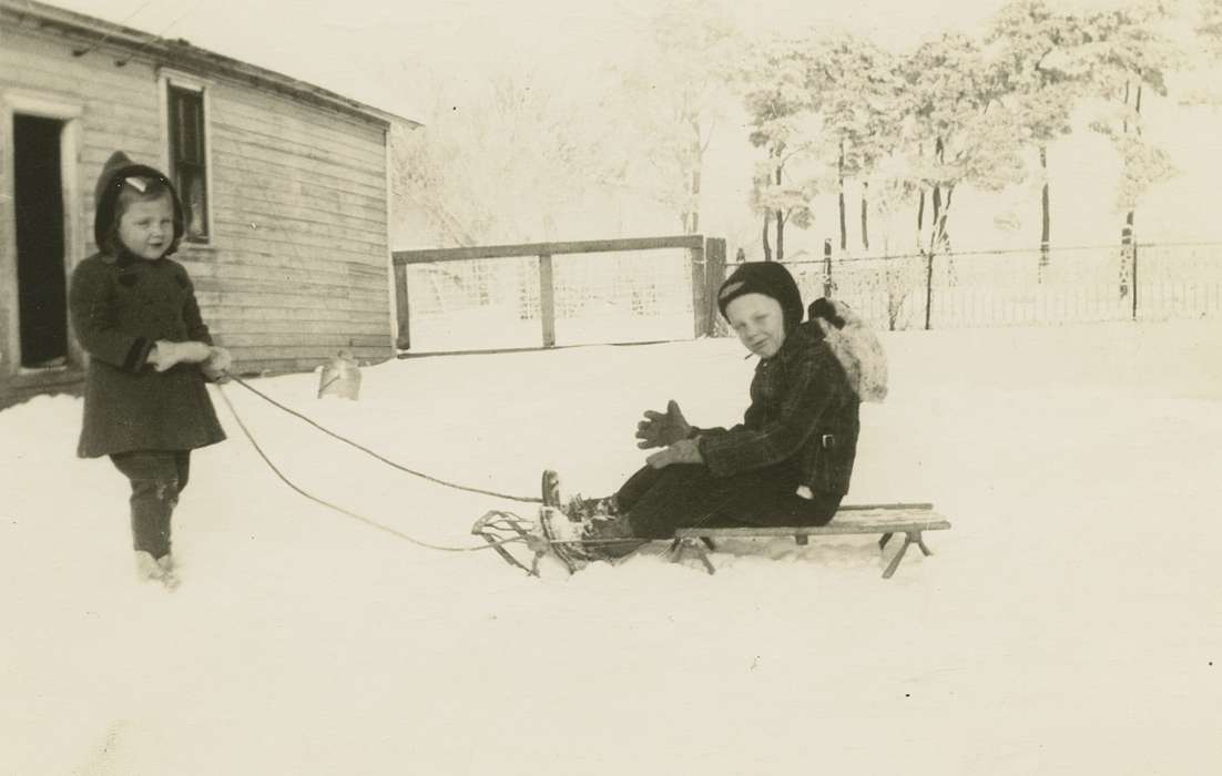 Winter, Children, Farragut, IA, Iowa History, Rea, Brad, snow, Iowa, history of Iowa, sled, Outdoor Recreation
