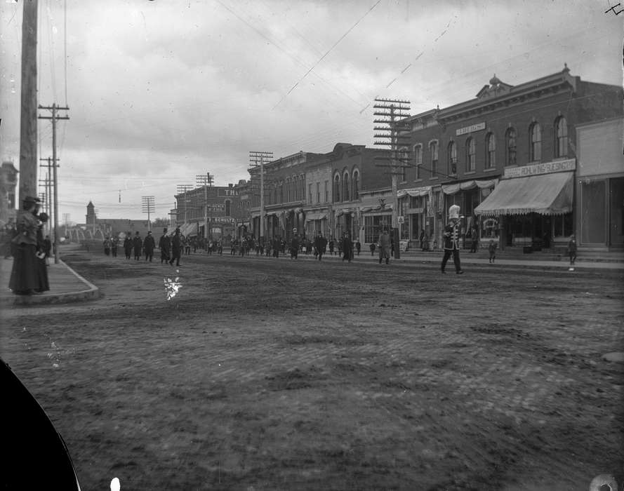 parade, Iowa History, Iowa, Waverly Public Library, Fairs and Festivals, Main Streets & Town Squares, Cities and Towns, history of Iowa