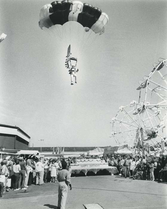 Black Hawk, ferris wheel, Fairs and Festivals, ia, cattle congress, Photos, historic, history, parachute, United States, Grout Museum of History and Science, Iowa, Waterloo, IA, national cattle congress