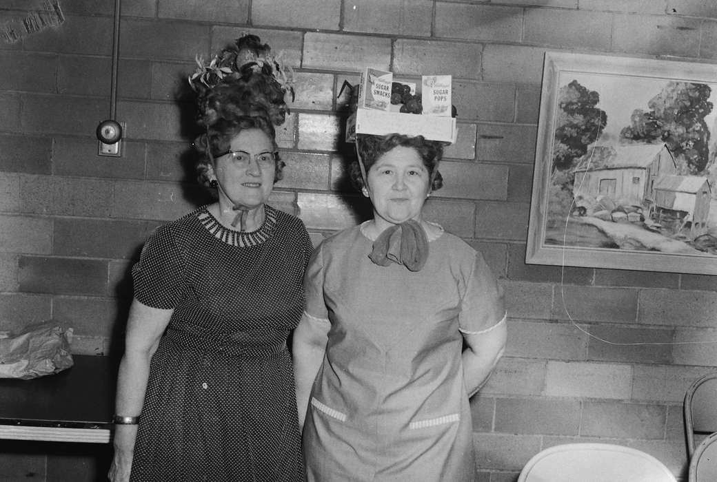 Portraits - Group, United States, history, ia, Photos, Coon Rapids Enterprise, women, funny hats, historic, Iowa, IA, Coon Rapids