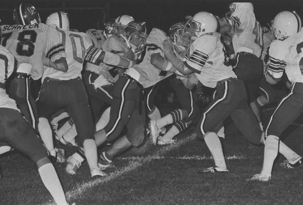 football, Iowa, Coon Rapids, United States, historic, history, Coon Rapids Enterprise, Schools and Education, Sports, Photos, IA, ia