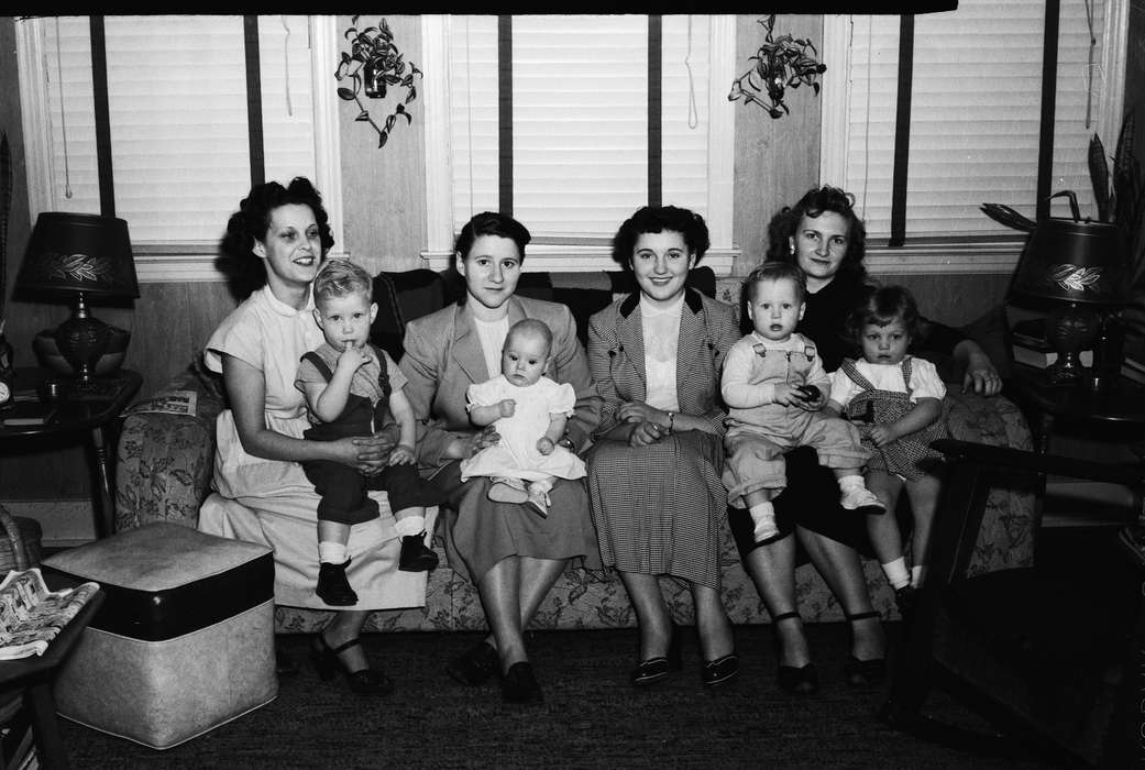 living room, family photo, ia, boy, couch, Iowa, history, IA, Coon Rapids, Photos, Coon Rapids Enterprise, Families, Portraits - Group, Children, baby, United States, historic