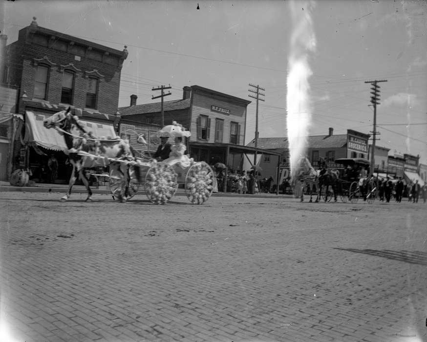 parade, Fairs and Festivals, wagon, Iowa History, umbrella, history of Iowa, Waverly Public Library, Animals, Main Streets & Town Squares, Cities and Towns, Iowa, horse