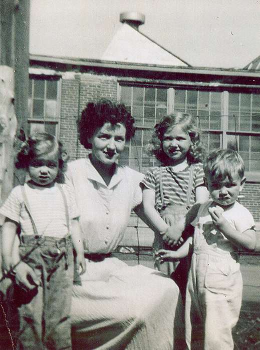 Children, Gilbertson, Becky, history of Iowa, mother, Iowa History, Dubuque, IA, Families, Iowa