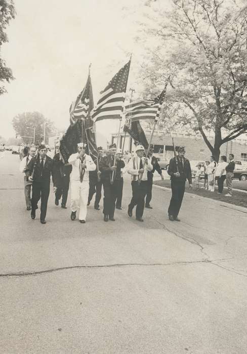 parade, Military and Veterans, Iowa History, Waverly, IA, american flag, marching, Outdoor Recreation, Iowa, rifle, Waverly Public Library, history of Iowa