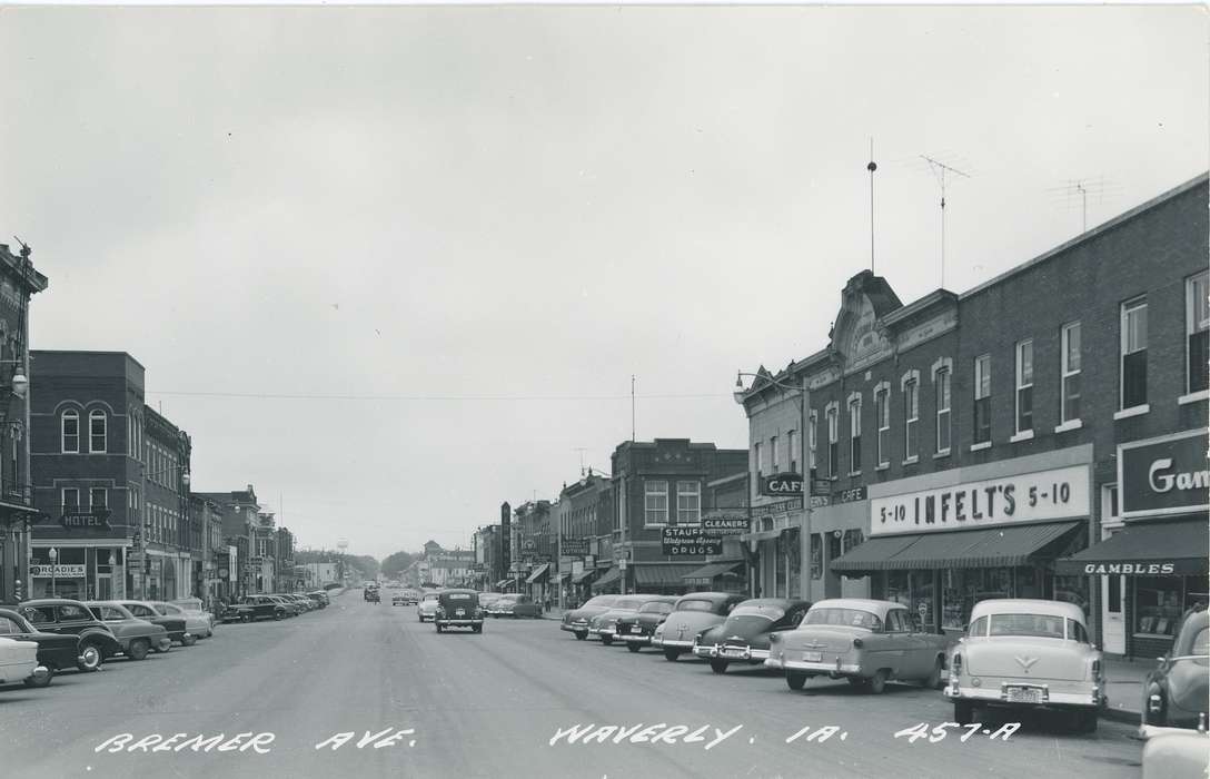 ford, Iowa History, car, Businesses and Factories, Iowa, awning, history of Iowa, cars, Main Streets & Town Squares, chrysler, storefront, Meyer, Mary, street, Motorized Vehicles, Cities and Towns