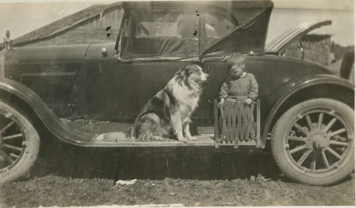 Smith, Elverda, Animals, kid, dog, Iowa History, history of Iowa, Motorized Vehicles, car, collie, Children, Iowa, Canton, IA