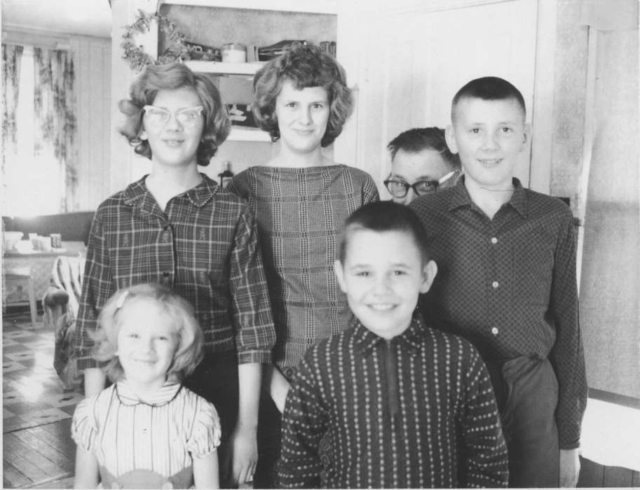 Edmund, Sharon, siblings, Children, Homes, Iowa, Iowa History, glasses, Portraits - Group, Greenfield, IA, history of Iowa