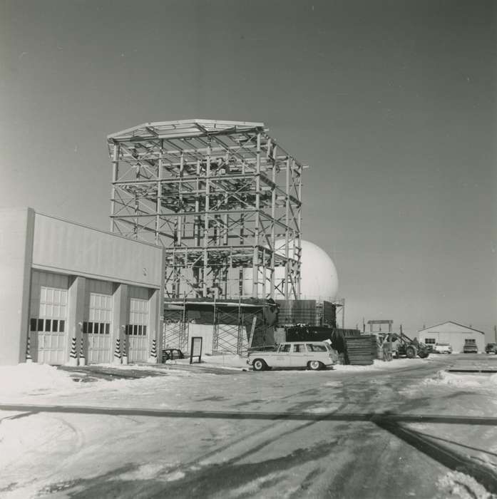 Landscapes, scaffolding, garage, Iowa, Winter, Iowa History, history of Iowa, Motorized Vehicles, Waverly Public Library, snow, car, Businesses and Factories, IA