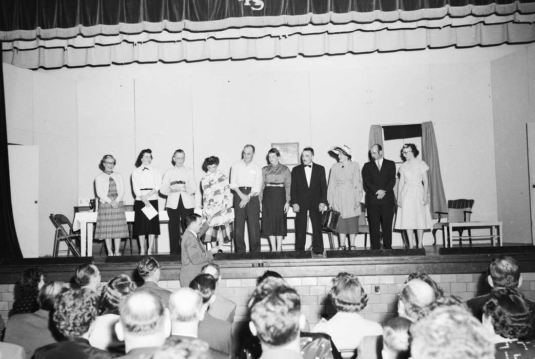 Coon Rapids, Entertainment, stage, Coon Rapids Enterprise, Photos, ia, IA, history, Iowa, theater, play, historic, speech, United States