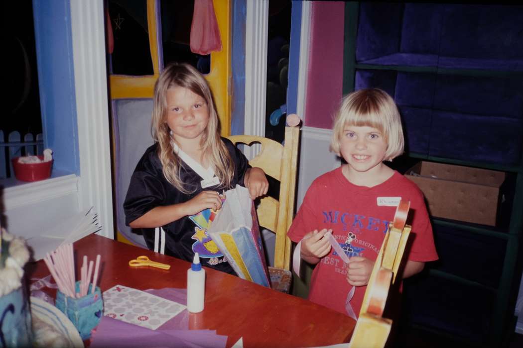 ia, second grade missouri trip, Zebuhr, Taylor, Iowa, history, Photos, MO, Children, missouri trip, mickey mouse, scissors, United States, historic, crafts, glue, school trip