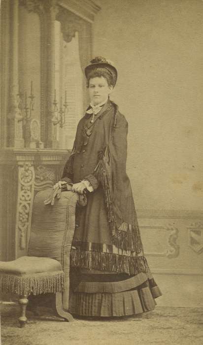 Iowa, history of Iowa, Portraits - Individual, woman, Iowa History, IA, hat, Olsson, Ann and Jons
