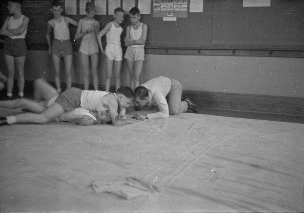 wrestling, Schools and Education, university of northern iowa, UNI Special Collections & University Archives, uni, iowa state teachers college, Sports, Cedar Falls, IA, Iowa History, Iowa, history of Iowa