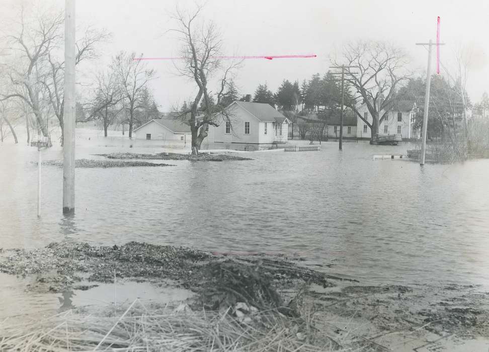 Waverly Public Library, Waverly, IA, Iowa History, history of Iowa, storm damage, house, trees, Iowa