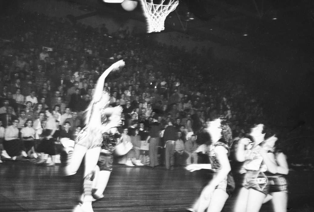 Schools and Education, history, high school students, Photos, Children, Iowa, IA, Civic Engagement, Sports, United States, basketball, ia, Entertainment, athletics, Coon Rapids Enterprise, historic, women's basketball, Coon Rapids