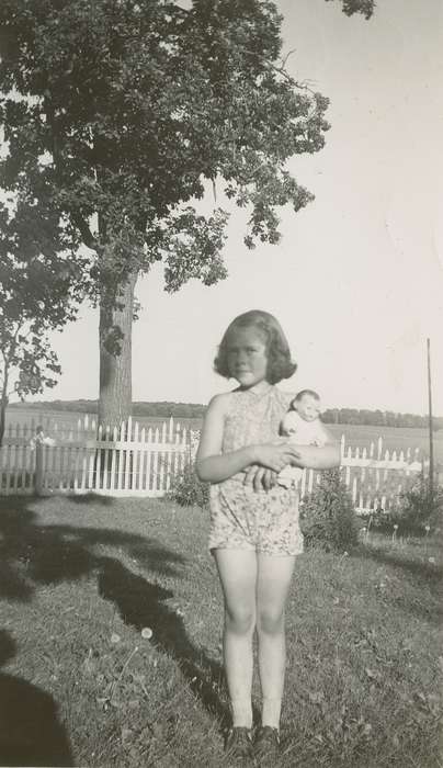Beach, Rosemary, Hampton, IA, Iowa, Iowa History, Children, history of Iowa, doll