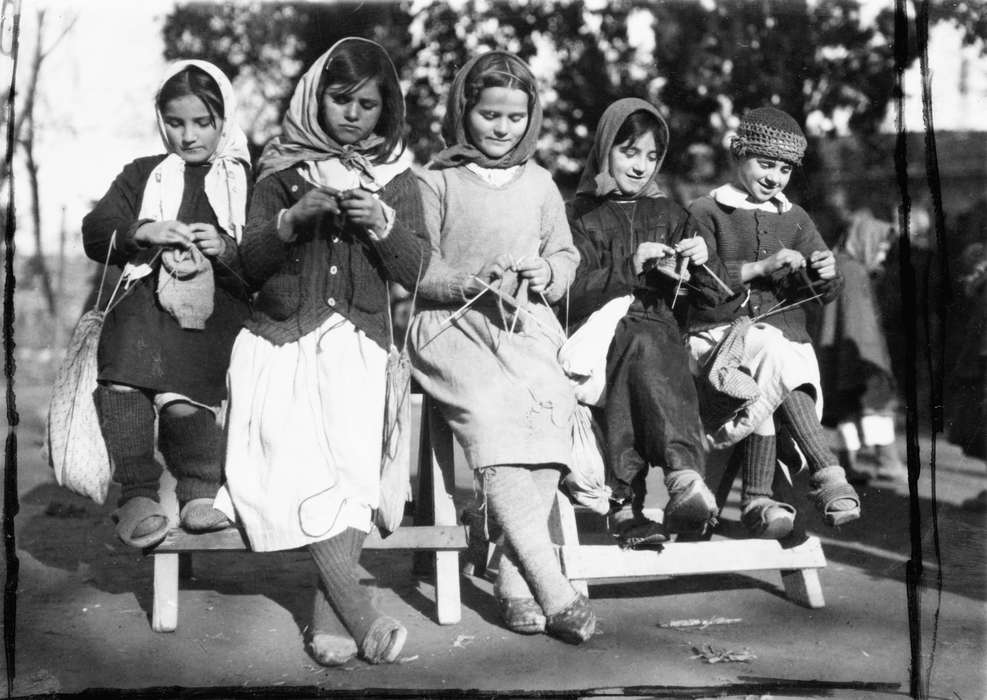 historic, knitting, Albania, Portraits - Group, Leisure, Photos, history, Library of Congress, Children, alb