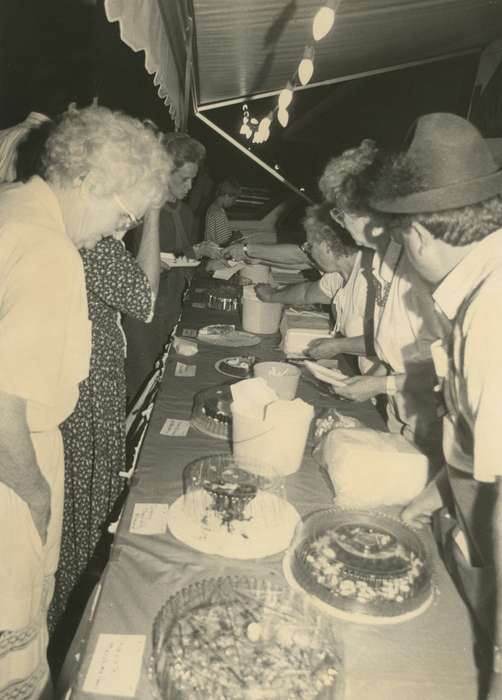 Food and Meals, festival, Leisure, baked goods, Iowa History, Waverly Public Library, Iowa, Fairs and Festivals, women, history of Iowa, Entertainment, Waverly, IA