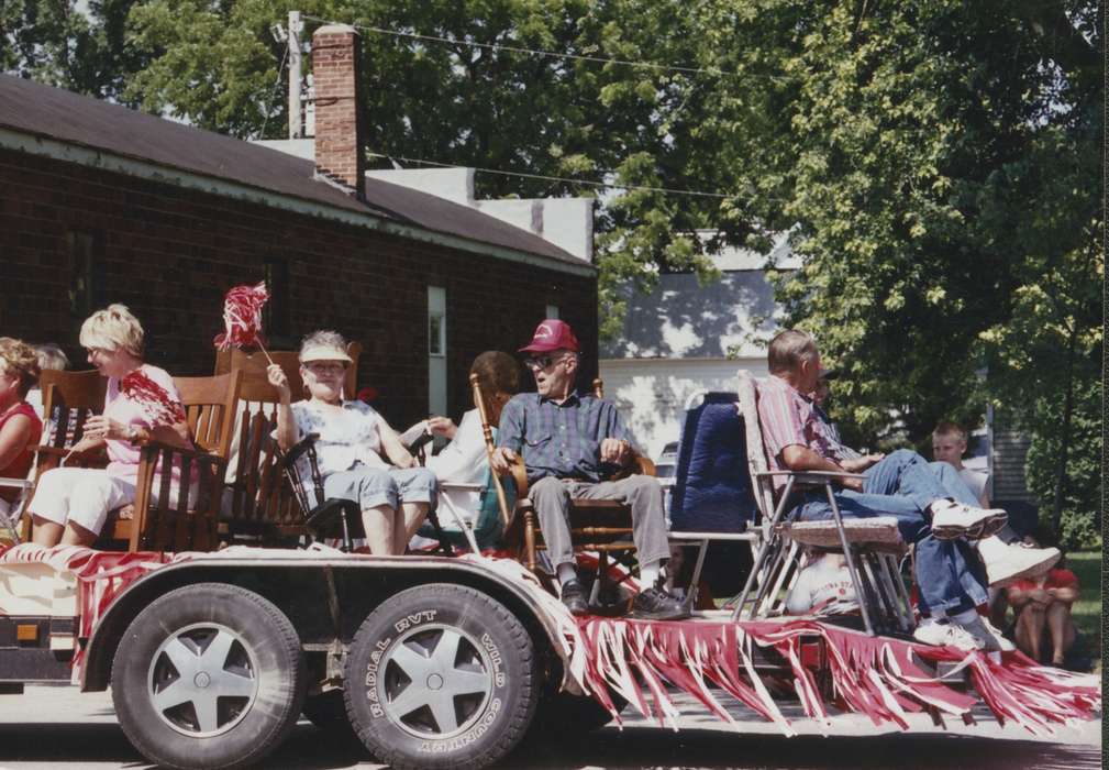 Tuttle, Kevin, Iowa, Iowa History, Ellsworth, IA, Fairs and Festivals, Cities and Towns, float, parade, history of Iowa
