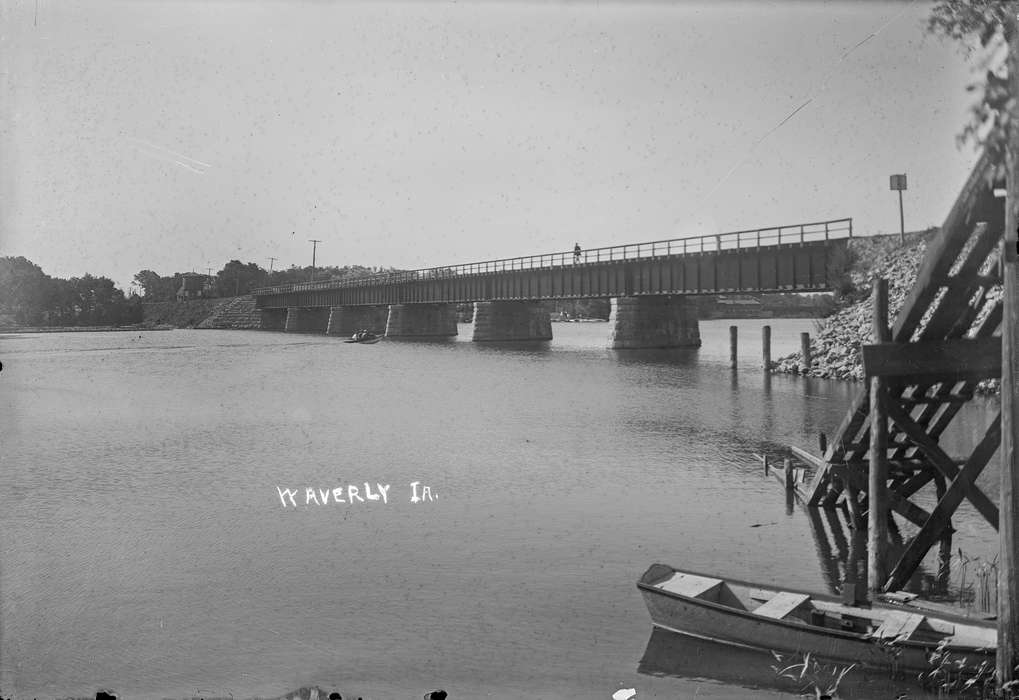 boat, Iowa History, Iowa, Waverly Public Library, Lakes, Rivers, and Streams, bridge, Cities and Towns, history of Iowa, river