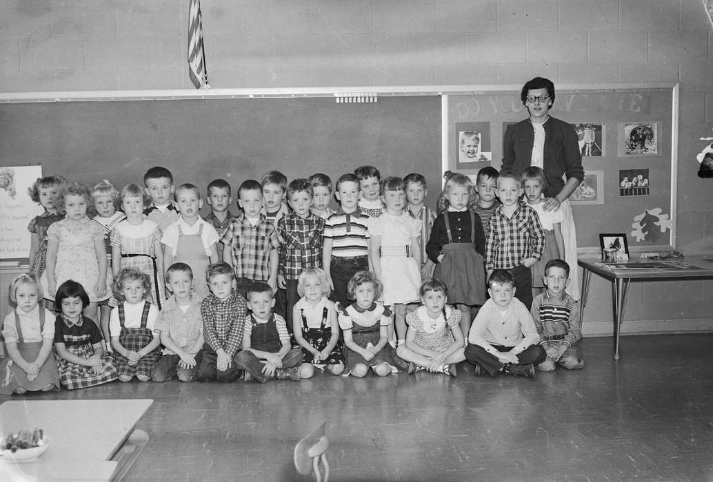 ia, Photos, United States, IA, Coon Rapids, Iowa, historic, history, Schools and Education, Coon Rapids Enterprise