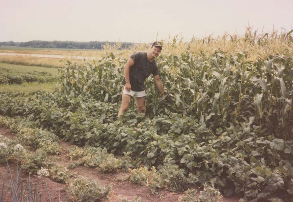 corn, Farms, Portraits - Individual, garden, Iowa History, Iowa, history of Iowa, IA, Breja, Janice