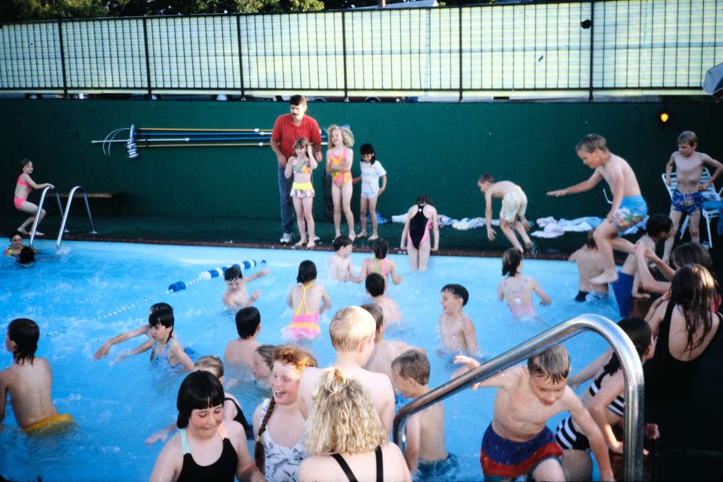 ia, swimming pool, second grade missouri trip, Outdoor Recreation, Schools and Education, Iowa, history, Photos, Coon Rapids Enterprise, Children, missouri trip, pool, historic, United States, MO, school trip