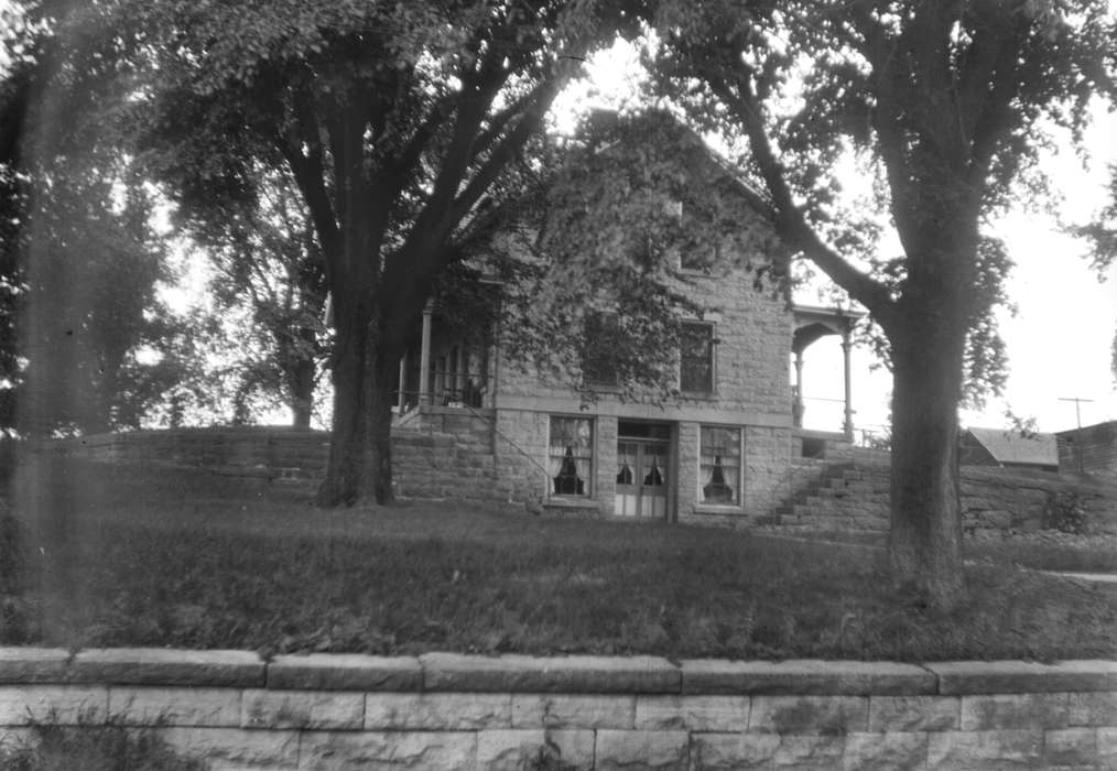 Lemberger, LeAnn, Ottumwa, IA, house, Homes, Iowa, Iowa History, history of Iowa, stone