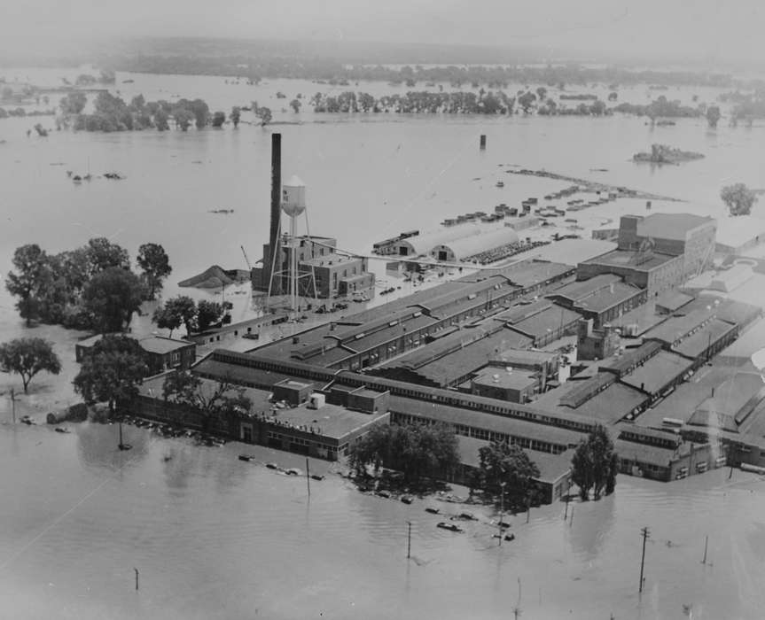 Cities and Towns, Aerial Shots, Lemberger, LeAnn, history of Iowa, Iowa History, Businesses and Factories, Floods, Ottumwa, IA, Iowa
