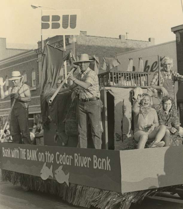 Cities and Towns, Fairs and Festivals, Children, Waverly Public Library, festival, Waverly, IA, Iowa History, Iowa, Leisure, history of Iowa, Main Streets & Town Squares, Entertainment, parade float