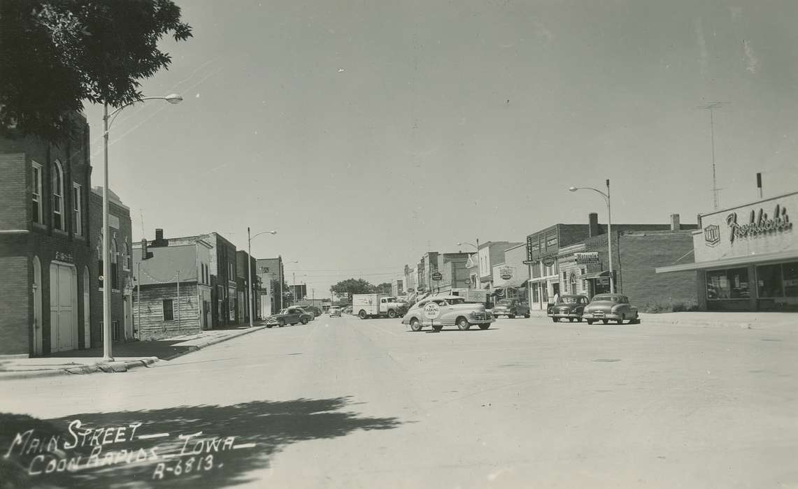 Motorized Vehicles, street lamp, sign, correct date needed, Businesses and Factories, Cities and Towns, Coon Rapids Enterprise, Main Streets & Town Squares, car, brick building