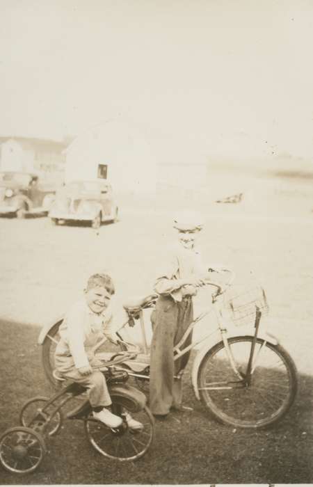 bicycle, Iowa History, history of Iowa, bike, Tuttle, Kevin, tricycle, Ellsworth, IA, Iowa, Outdoor Recreation, Children