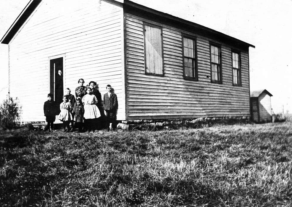 Early, IA, one room schoolhouse, history of Iowa, Iowa, Children, Iowa History, Portraits - Group, students, Schools and Education, Scherrman, Pearl