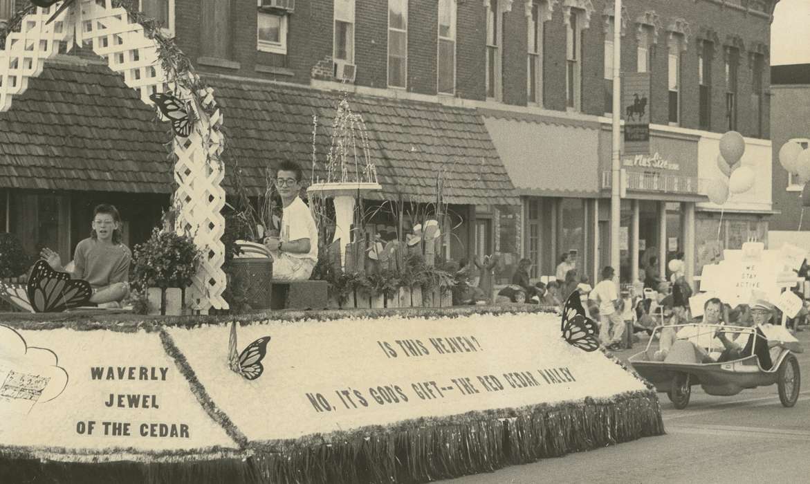Leisure, Waverly, IA, Children, main street, history of Iowa, Waverly Public Library, parade float, Cities and Towns, Iowa History, festival, Fairs and Festivals, Entertainment, Main Streets & Town Squares, Iowa, Families