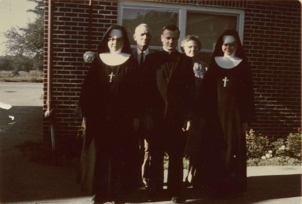Religion, Edmund, Sharon, Iowa History, priest, Portraits - Group, Washington, IA, Iowa, history of Iowa, nun