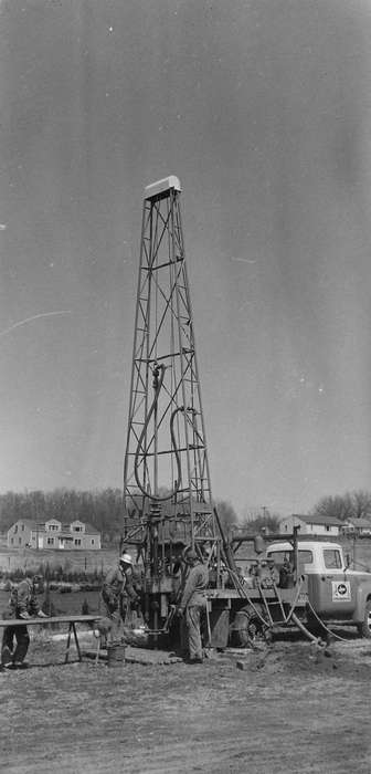 United States, history, ia, Photos, Labor and Occupations, truck, tower, Coon Rapids Enterprise, historic, Iowa, IA, Coon Rapids, Motorized Vehicles