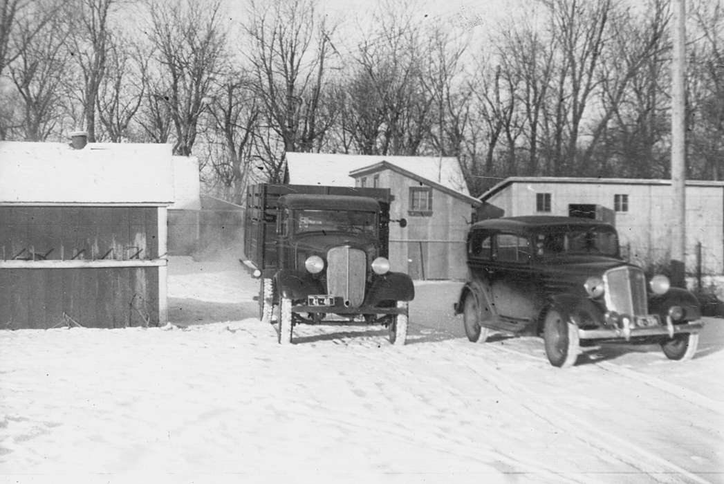 snow, Motorized Vehicles, car, Johnson, JB, Iowa History, Duncan, IA, Winter, Iowa, history of Iowa