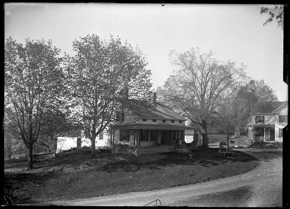 Spring Hill, CT, history of Iowa, Iowa, Archives & Special Collections, University of Connecticut Library, Iowa History