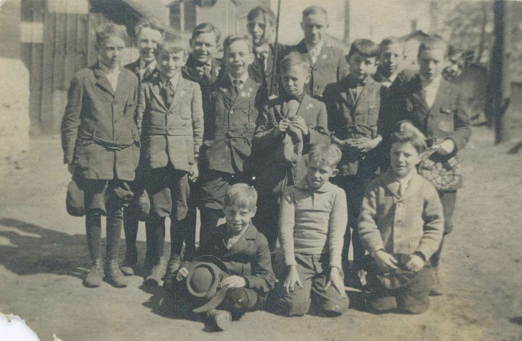 Children, Iowa History, suit, Portraits - Group, necktie, correct date needed, Waverly Public Library, Iowa, boy, history of Iowa, newsboy cap