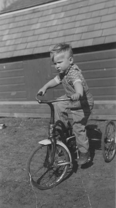 Iowa, Iowa History, Phillips, Kim, Marshalltown, IA, history of Iowa, tricycle, Children