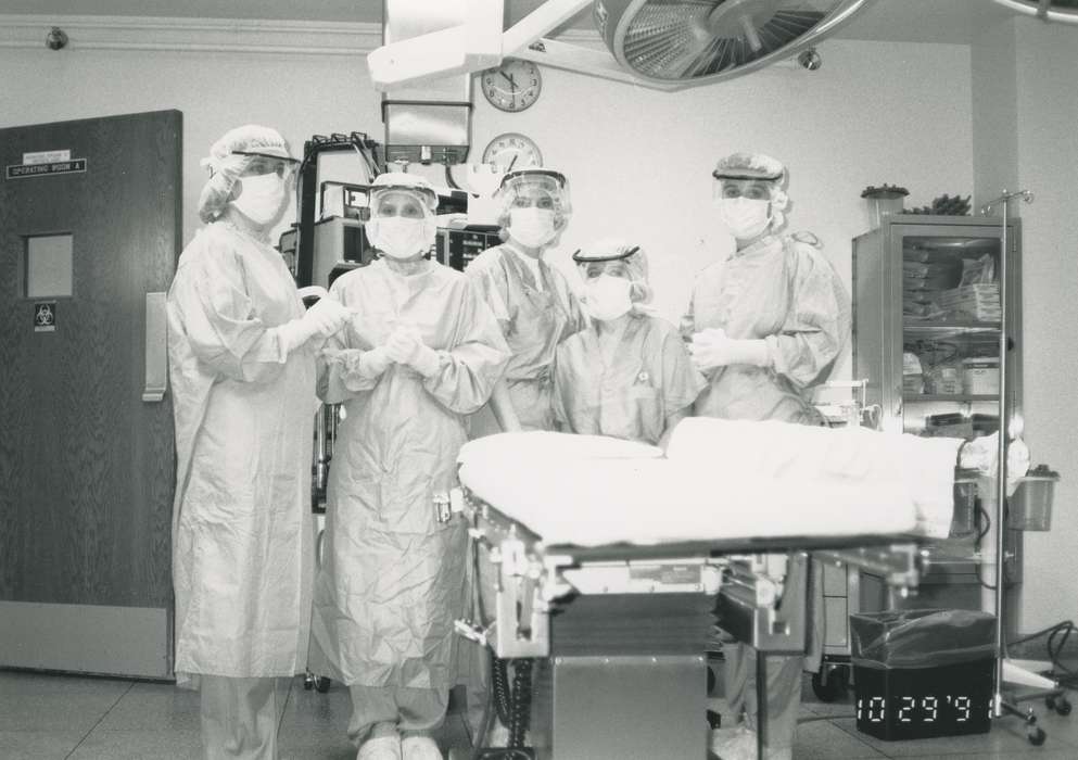 Hospitals, history of Iowa, machinery, examination table, Portraits - Group, face shield, Waverly Public Library, Iowa, Waverly, IA, Labor and Occupations, mask, Iowa History, women at work, gloves, clock