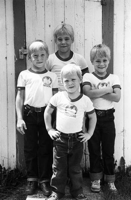 Coon Rapids Enterprise, Coon Rapids, Iowa, Portraits - Group, historic, crossed arms, United States, Children, ia, history, Photos, IA