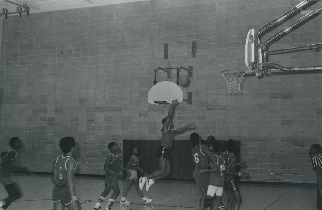 basketball players, Black Hawk, gym, boys & girls clubs of america, Boys & Girls Clubs of the Cedar Valley, gymnasium, IA, Iowa, boys and girls clubs of america, Children, ia, Sports, history, historic, Waterloo, United States, People of Color, basketball, Photos