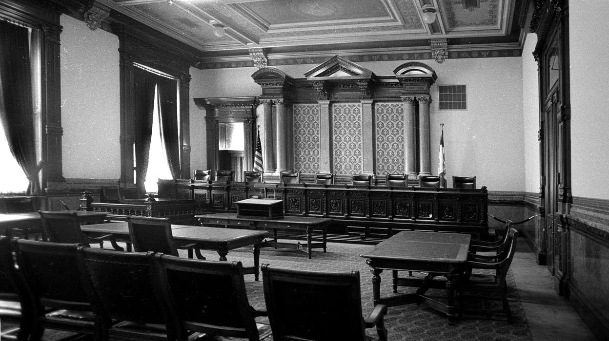 Des Moines, IA, curtain, court room, table, desk, flag, chair, Lemberger, LeAnn, Iowa History, Iowa, Prisons and Criminal Justice, american flag, history of Iowa, Cities and Towns