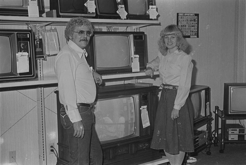 Businesses and Factories, Iowa, Coon Rapids, United States, historic, electronics store, history, Coon Rapids Enterprise, Photos, IA, television, man and woman, ia