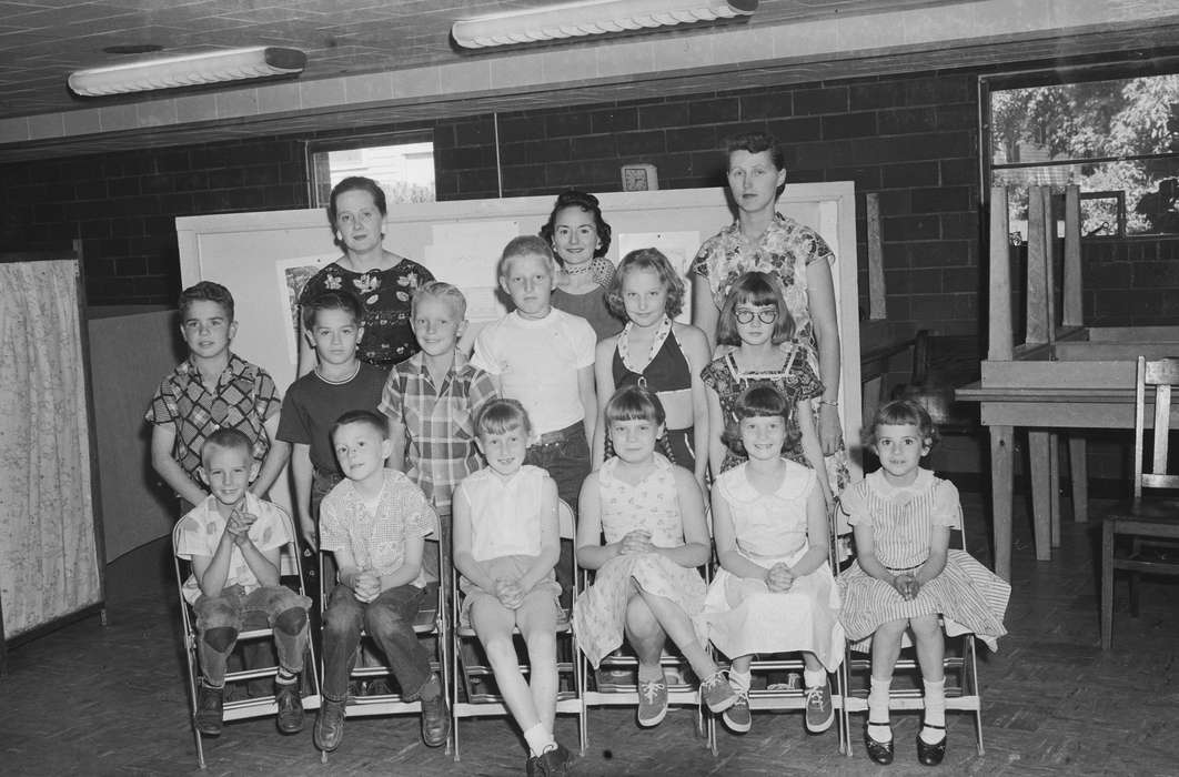 teacher, Coon Rapids, Photos, Coon Rapids Enterprise, history, ia, IA, Portraits - Group, Religion, Iowa, Schools and Education, Children, bible school, historic, United States