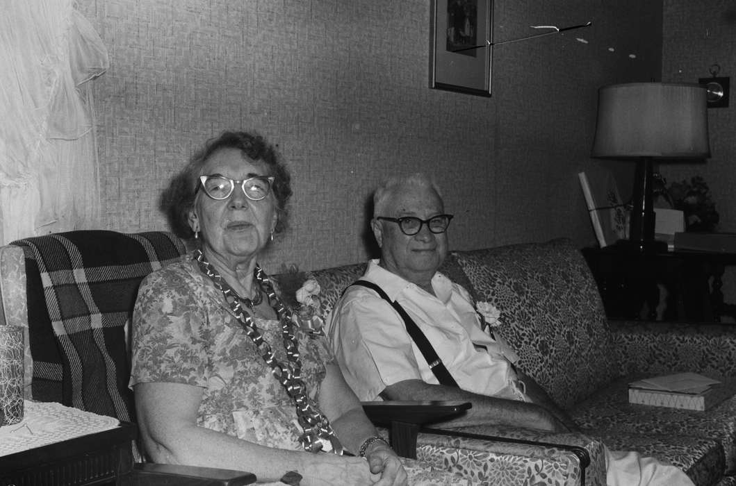 Portraits - Group, living room, glasses, Iowa, couple, IA, United States, Photos, historic, Coon Rapids, history, couch, ia, Coon Rapids Enterprise, Homes